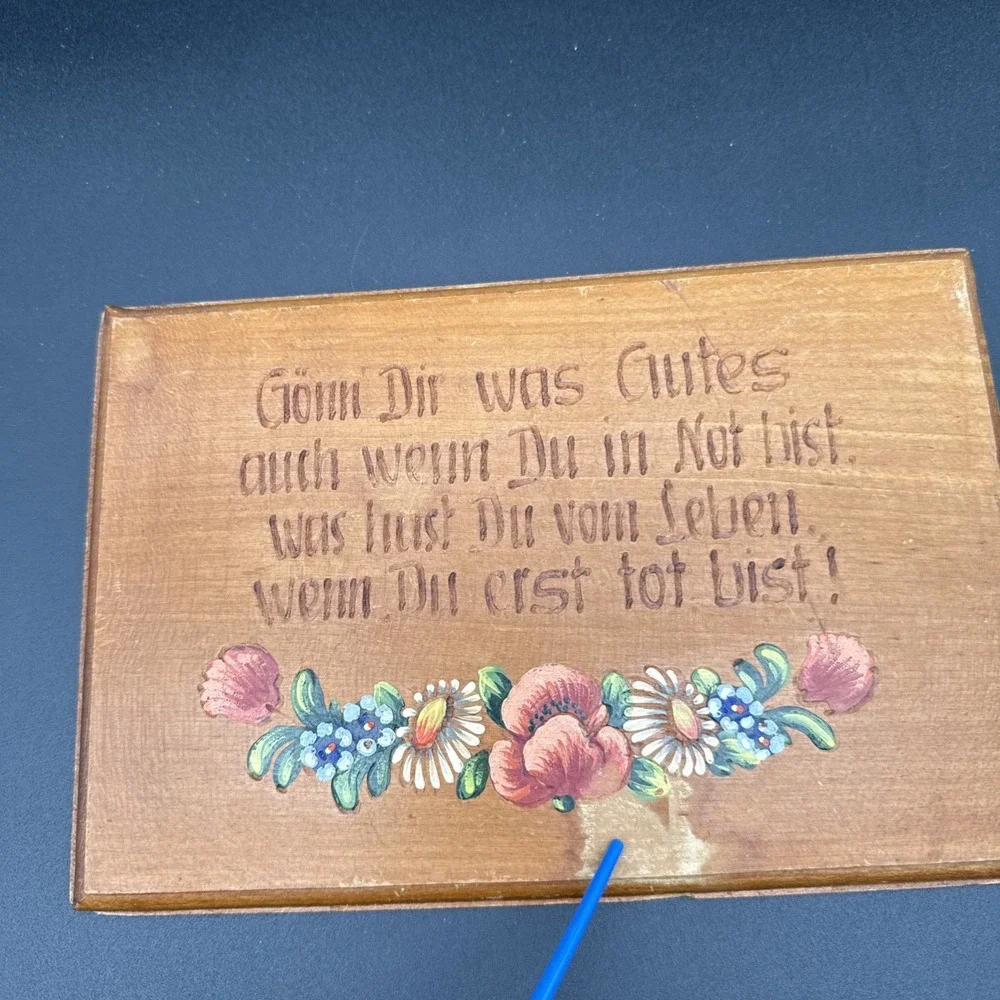 Vtg German Wooden Wall Plaque Hand Painted Flowers Folk Art Motto Gönn Dir